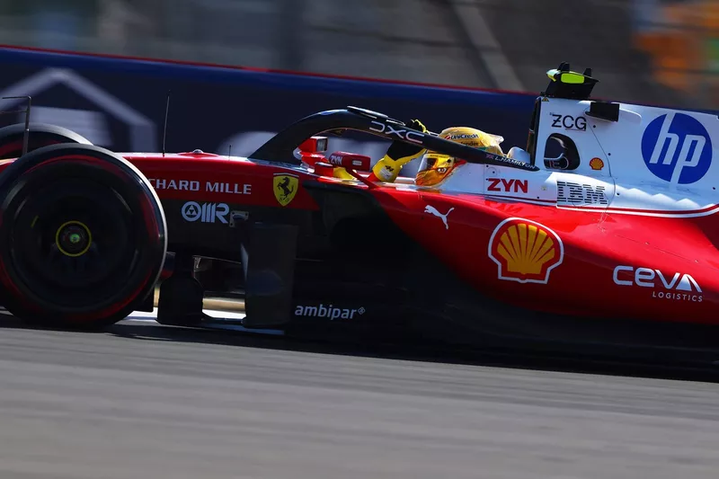 Lewis Hamilton continue d’éviter le simulateur Ferrari : « Mes performances se sont nettement améliorées »