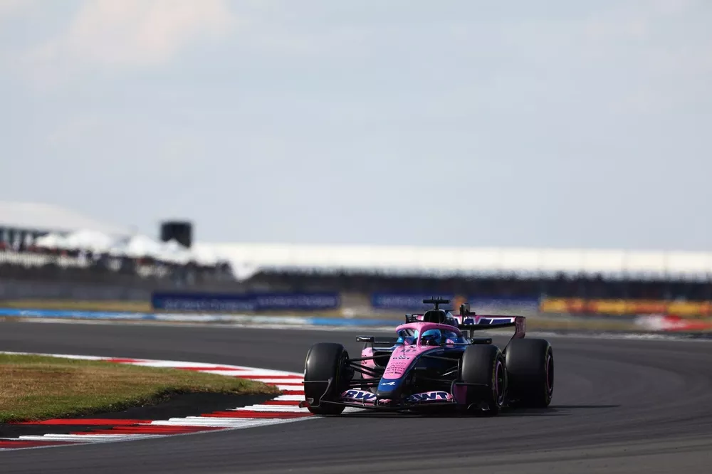 Alpine sous pression : Pierre Gasly s’inquiète de la remontée spectaculaire de Racing Bulls