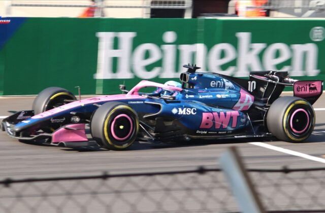 Pierre Gasly au volant de son Alpine en qualifications en Chine 2026, image de contexte