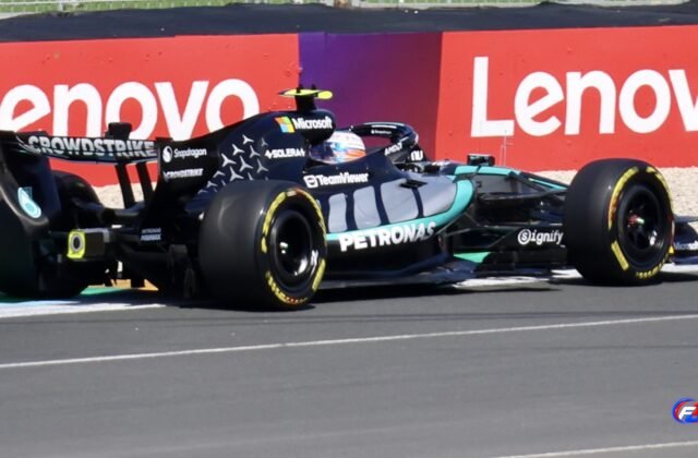 Crash d'Antonelli à Bakou : la Mercedes W17 d Andrea Kimi Antonelli au Grand Prix d Australie 2026.