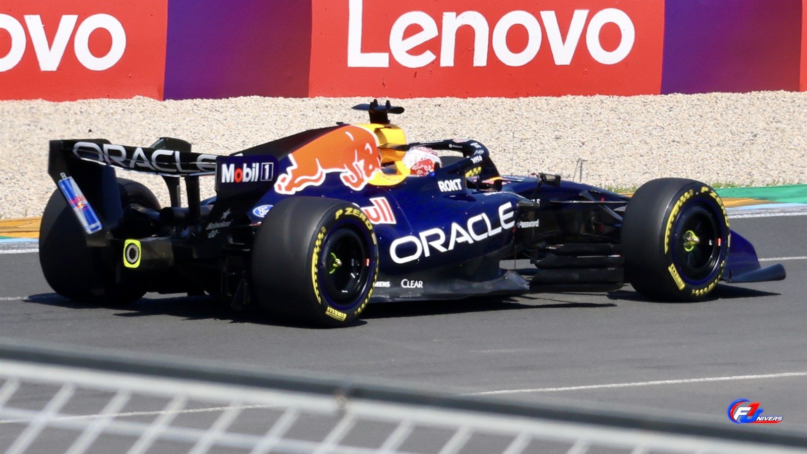 Max vs 100 : la Red Bull RB22 de Max Verstappen aux essais libres du Grand Prix d’Australie 2026.