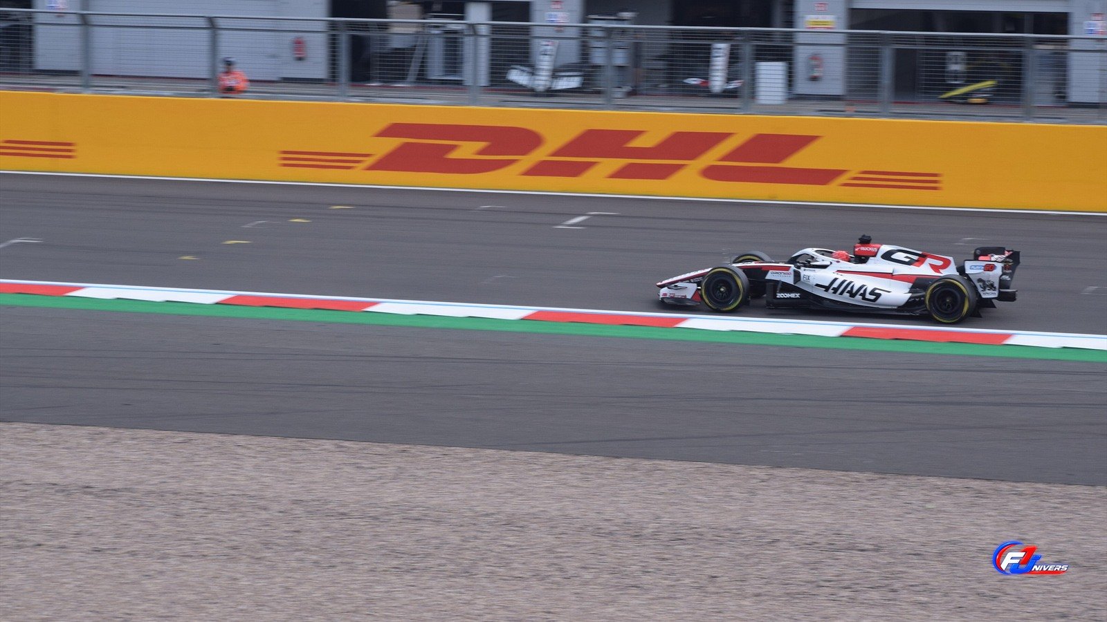 Ocon libre pour 2027 : la Haas VF-26 d Esteban Ocon au Grand Prix de Grande-Bretagne 2026.
