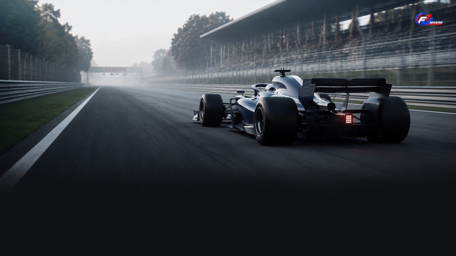 Monoplace générique bleu nuit et blanche sur une longue ligne droite italienne, visuel éditorial généré par IA pour F1 Univers.